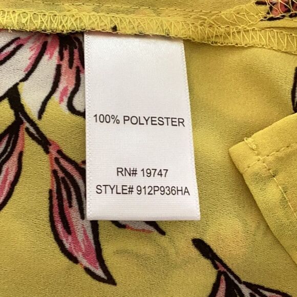 COUNTERPARTS TOP BLOUSE MEDIUM ALL OVER FLORAL PRINT FLUTTER SLEEVES - Picture 5 of 5